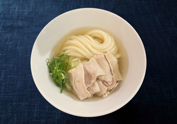 【讃岐うどん酒場　川金】三元豚の肉うどん（冷）